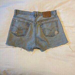 Vintage Levi’s Distressed Women's Denim Shorts